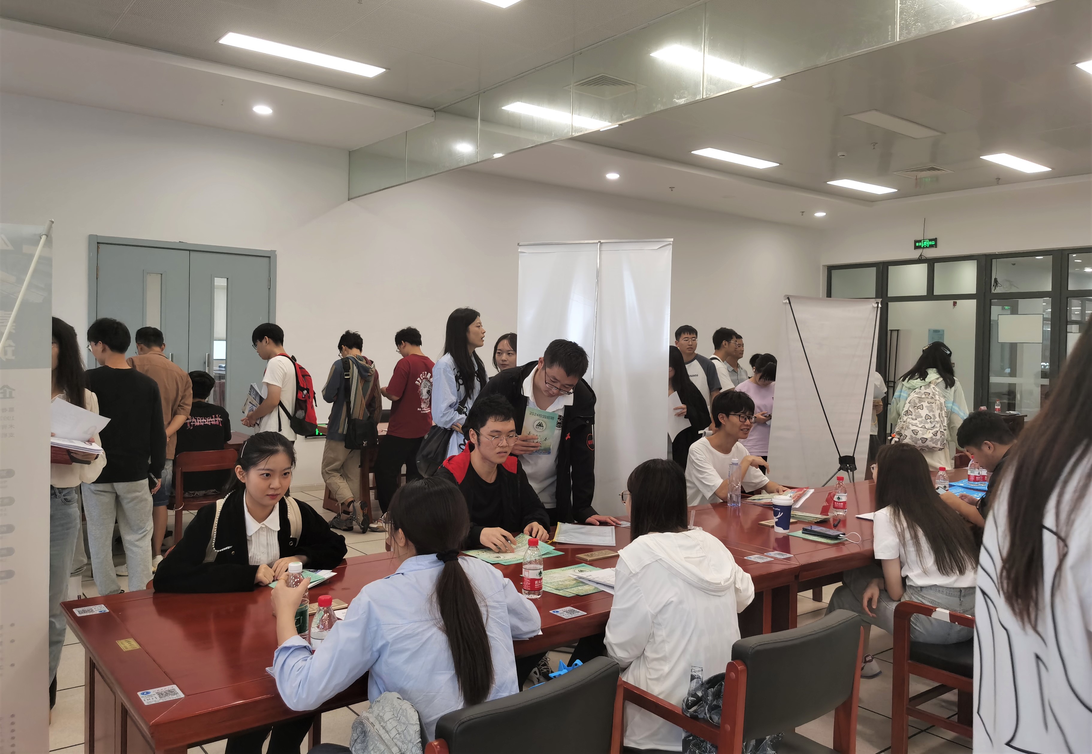 1695348373795669.jpg 3.jpg