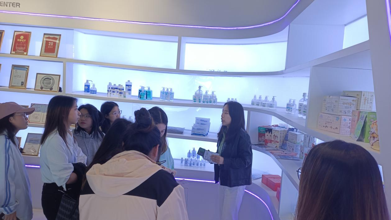 1696817113764139.png 7777.png