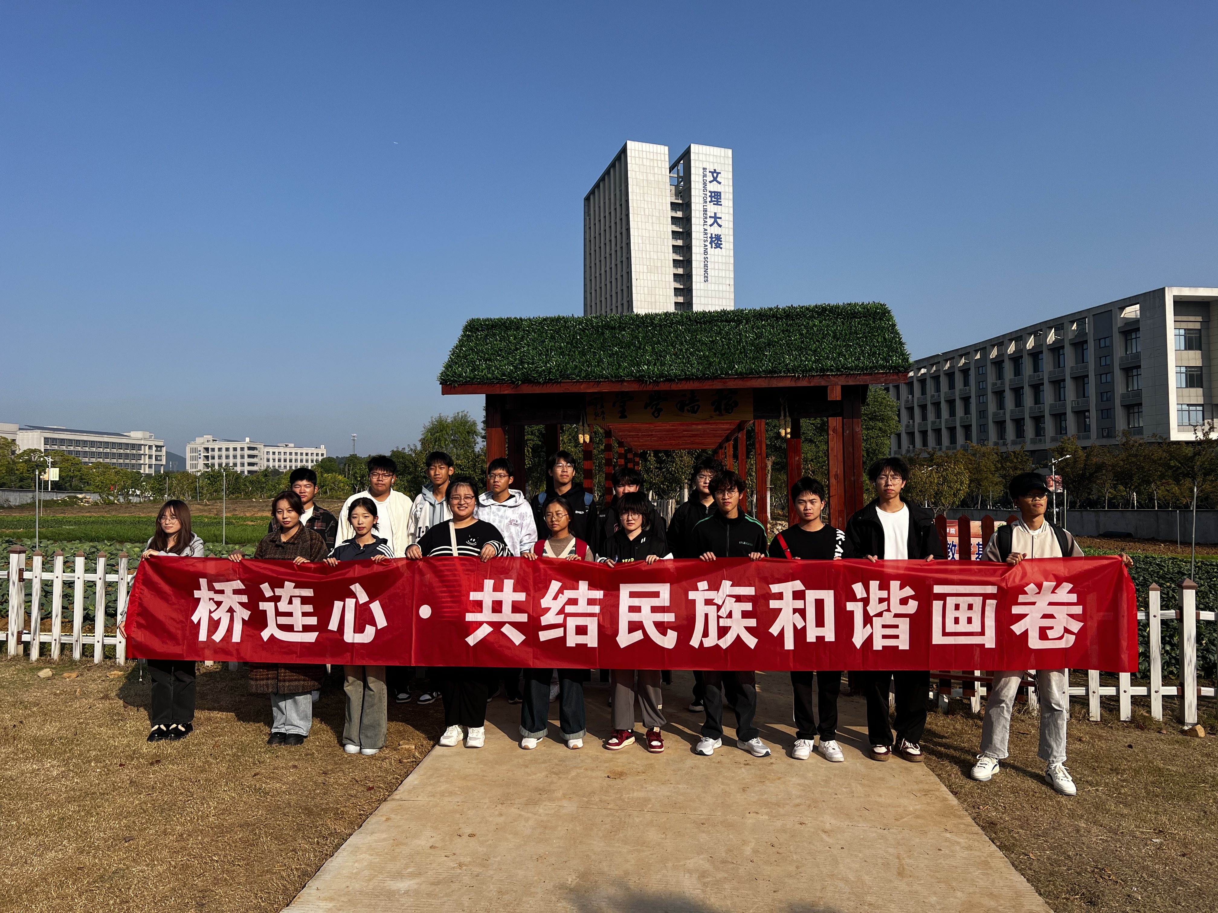 1729734221848867.jpg 01d6f104dc3c93f35b1c46b114decd0.jpg