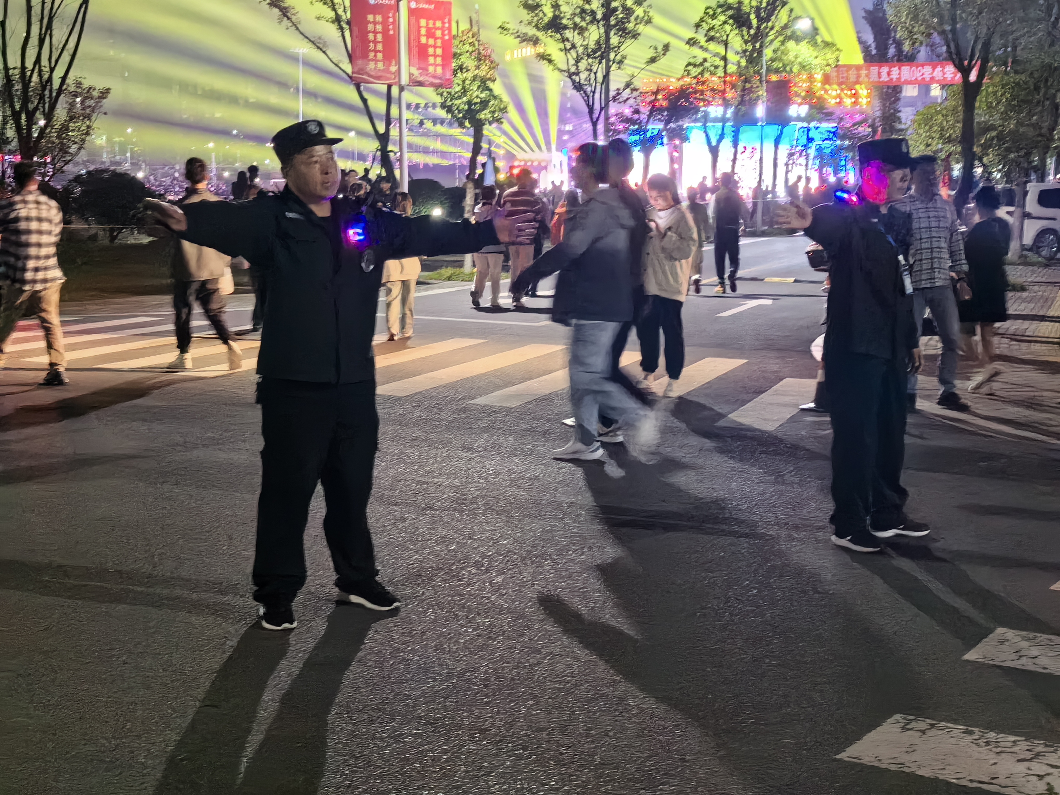 1698387985225582.jpg IMG_20231026_182318.jpg