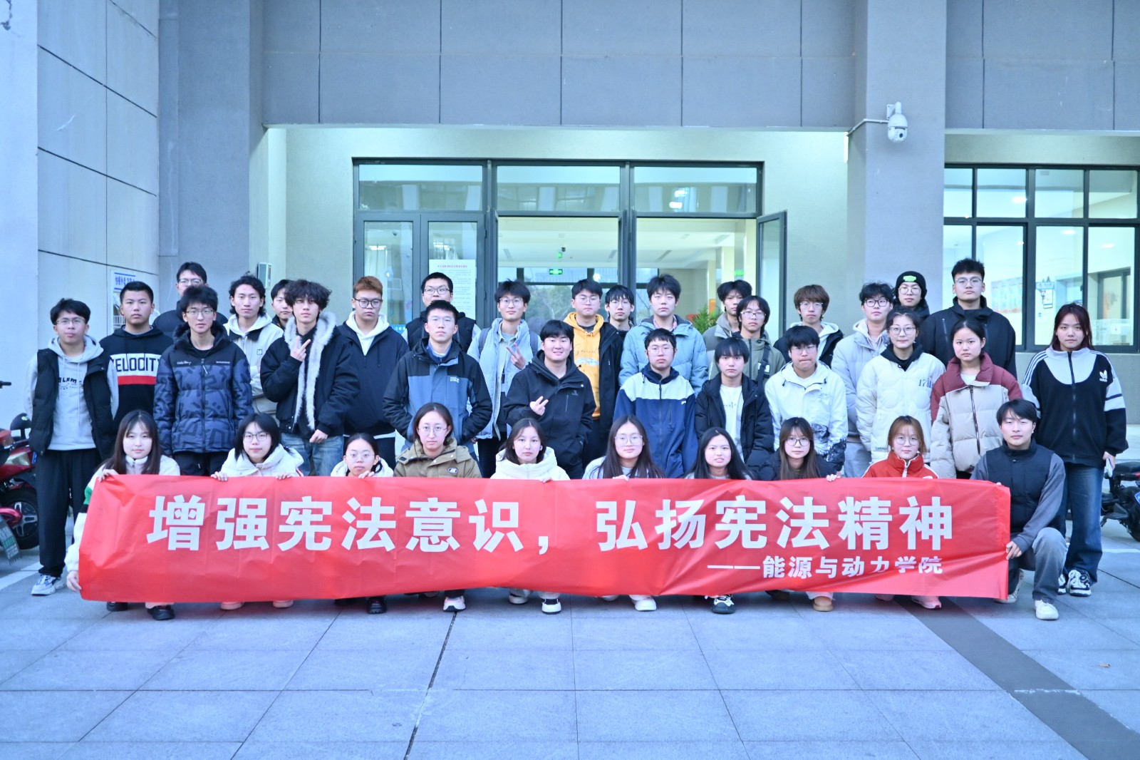 1733580043401233.jpg 1733580043401233.jpg