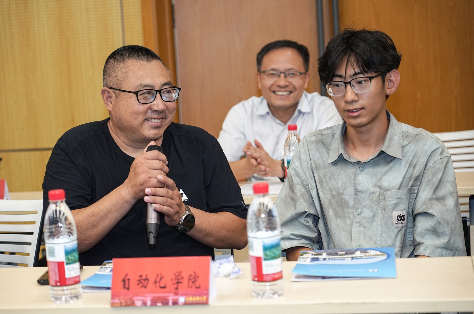 1757844156912625.jpg 1757844156912625.jpg