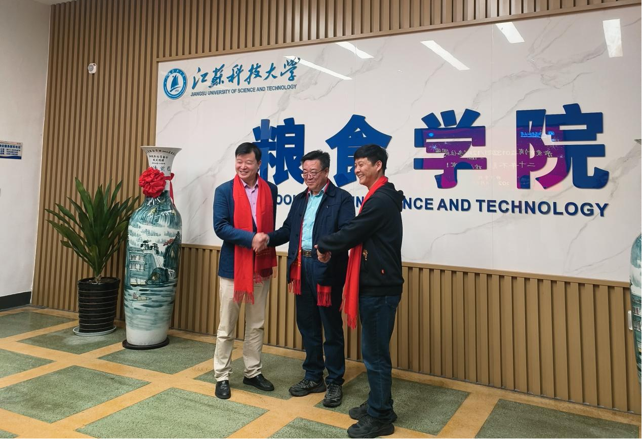 1731317382633601.png 1731317382633601.png