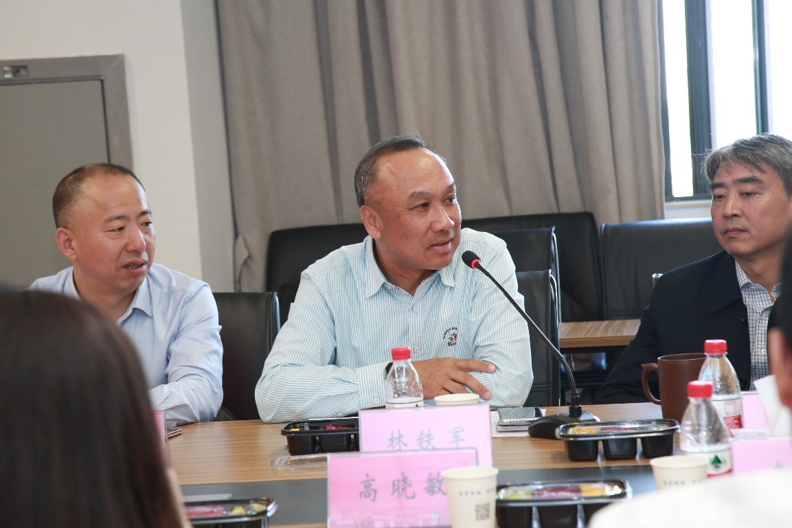 1698398209444417.jpg 4.jpg