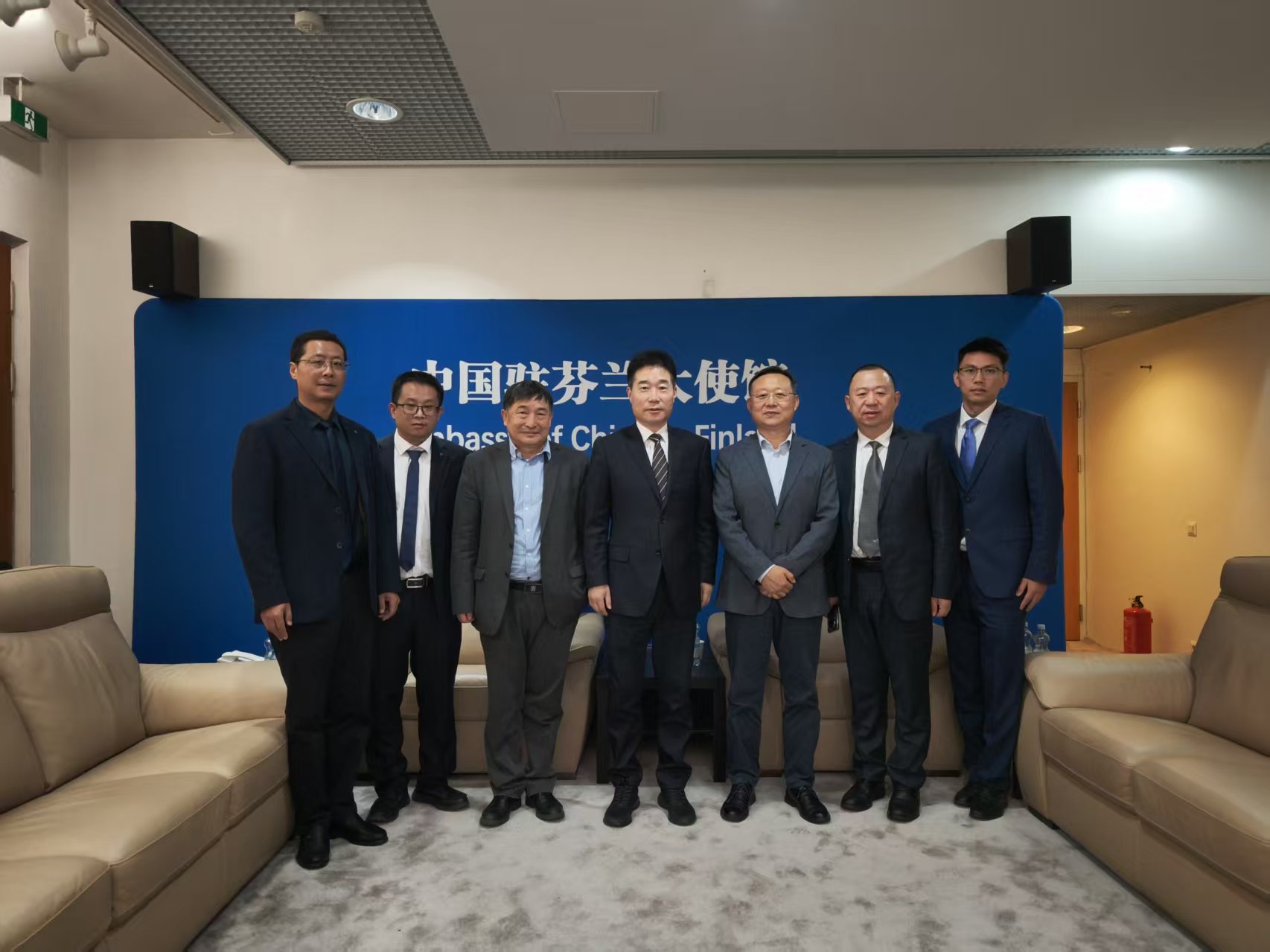 1759198240106718.jpg 微信图片_20250929104245_49_9.jpg