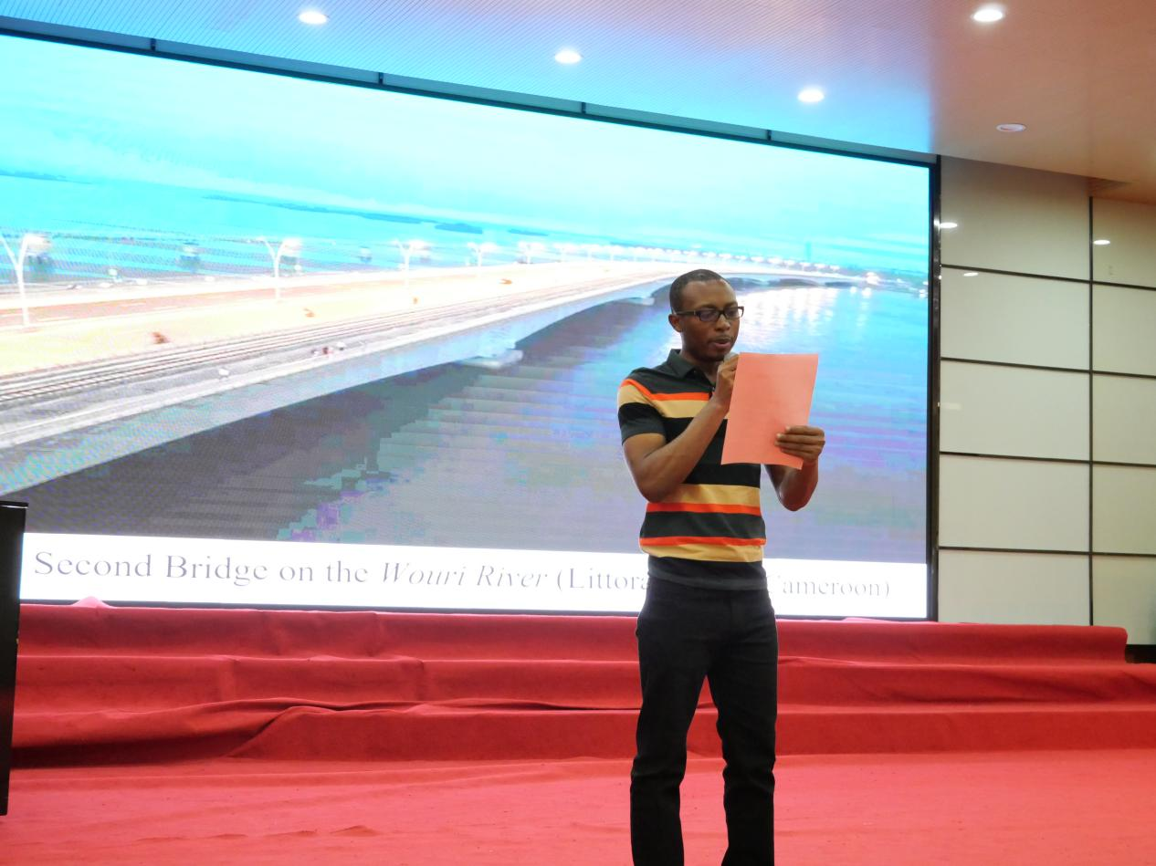 1745300195808586.png 1745300195808586.png