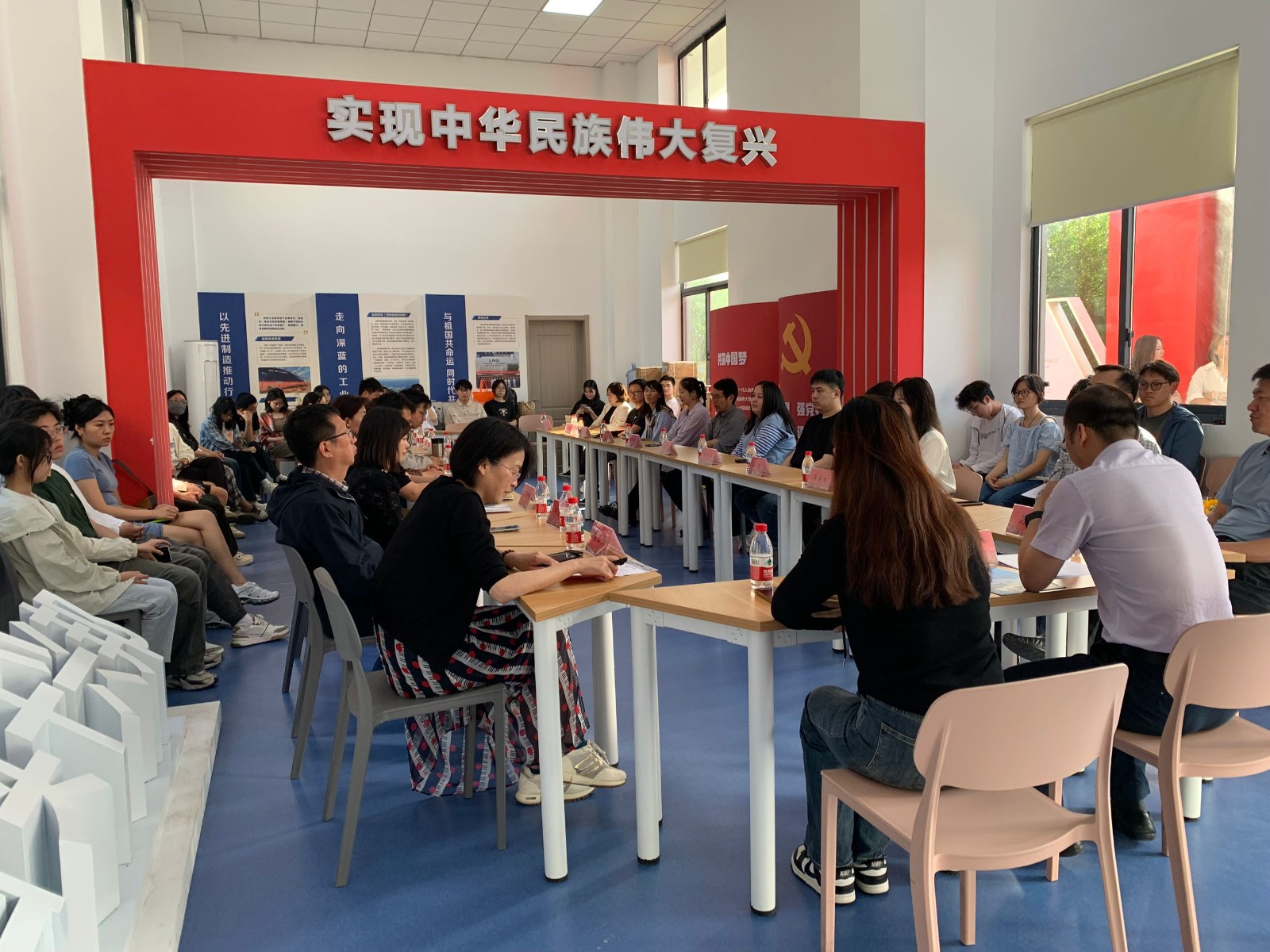 1745240624609181.jpg 2.jpg