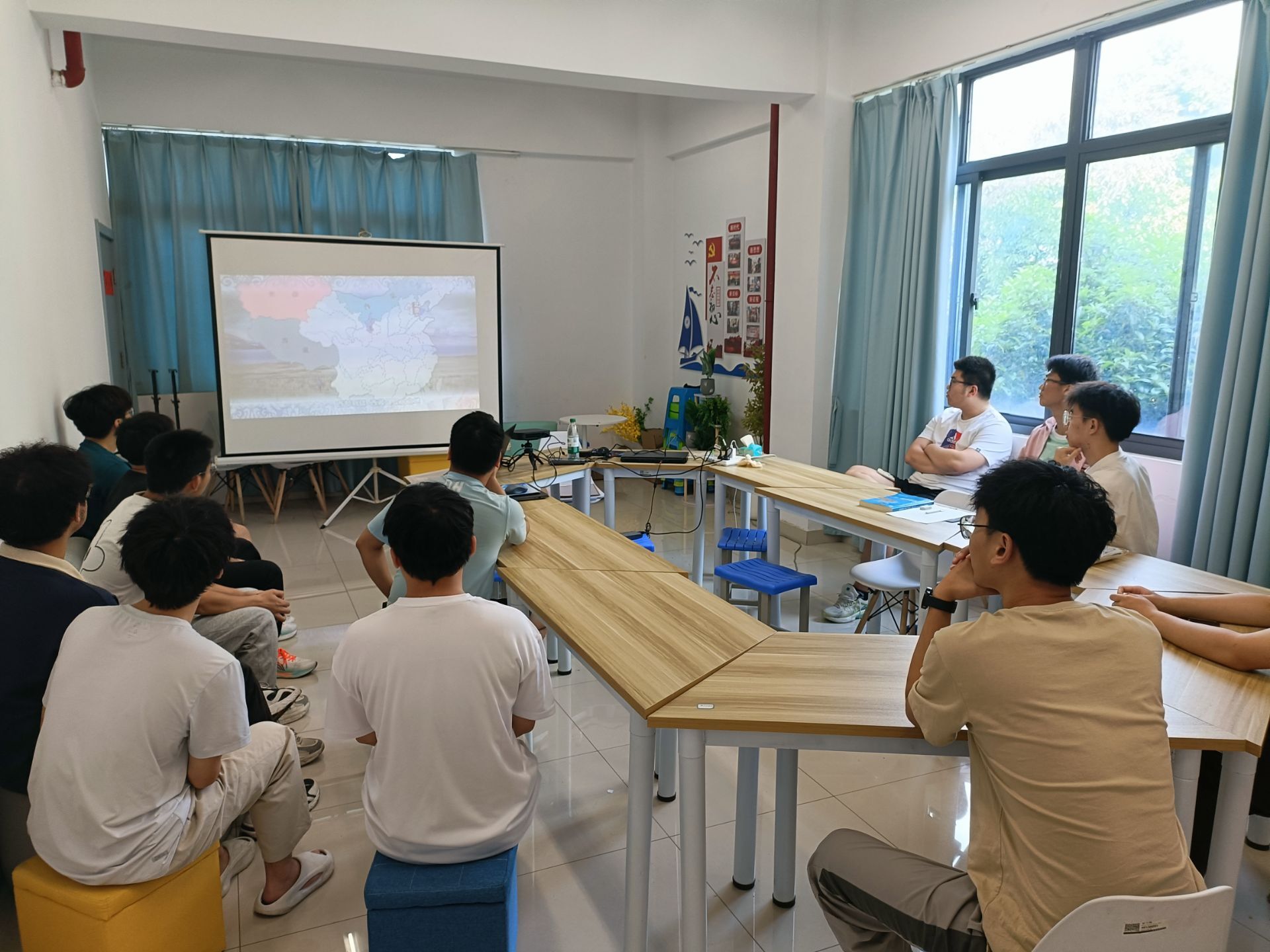 1717727080831997.jpg 1717727080831997.jpg