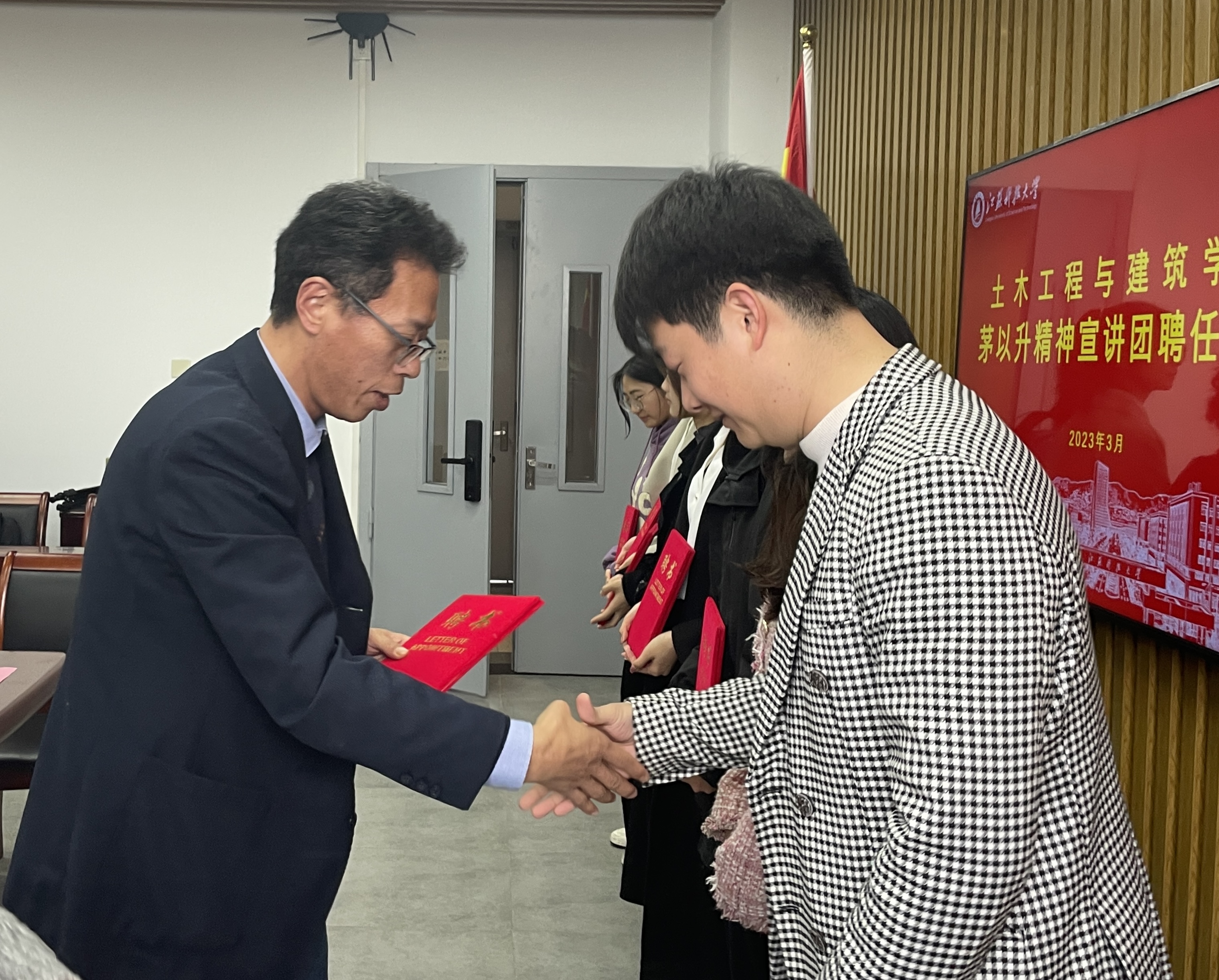 1680226002658704.jpg 李书记1.jpg